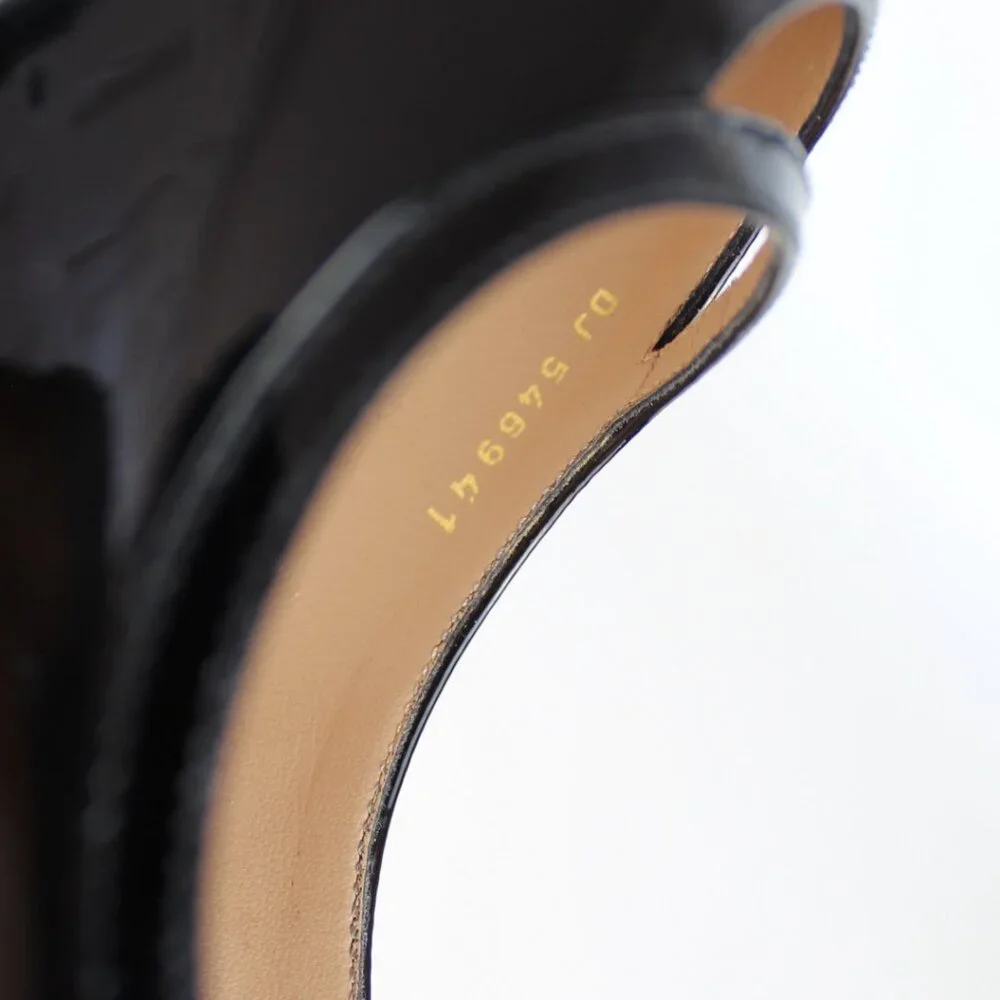 NEW Valentino Garavani Patent Leather Ankle Strap Stiletto Pumps Black EU 41